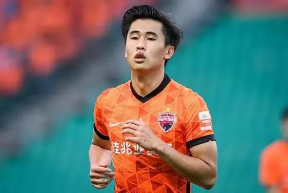 新婚夫妇